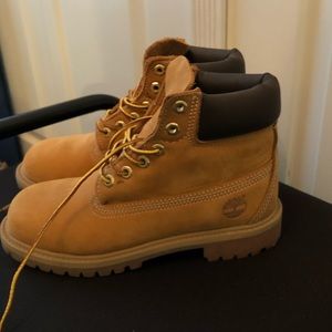 NEW Timberland Boots